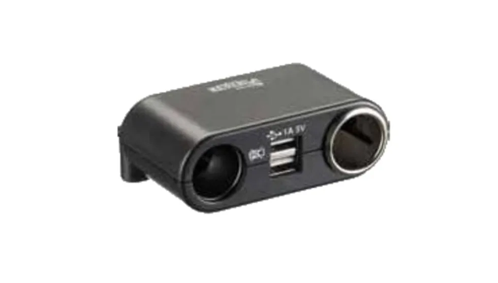 Strømuttak med USB 1+2+1